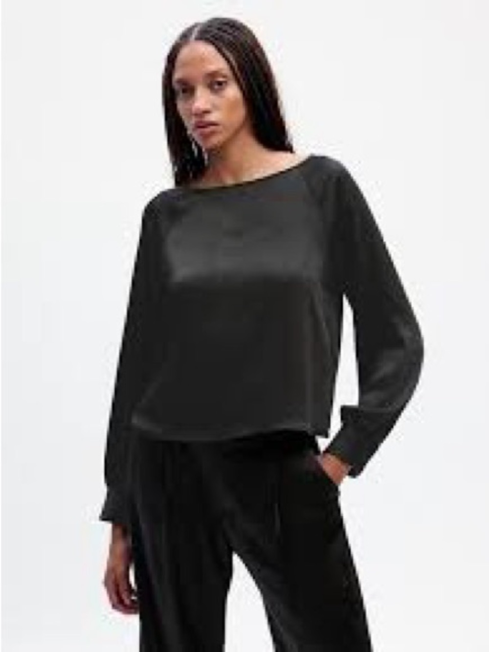 GAP Black Long-Sleeve Satin-Feel Pullover